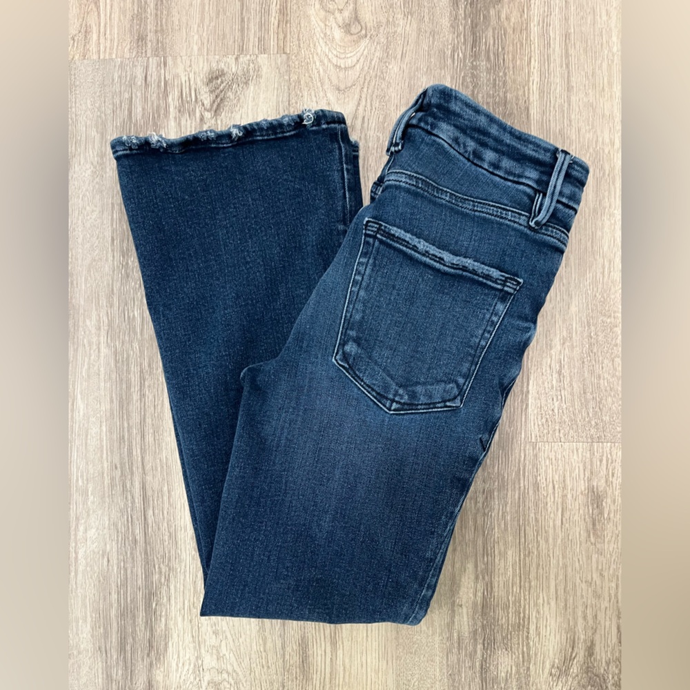 🔥 GOOD AMERICAN SOFT TECH GOOD LEGS CROP MINI BOOT JEANS – SIZE 2 🔥 - Picture 6 of 10